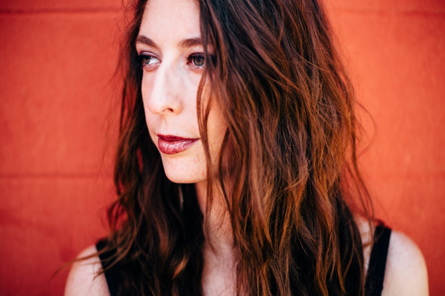 3x3: Ali Holder on Gap Skinnies, Hans Zimmer, and the Sensuality of Summer