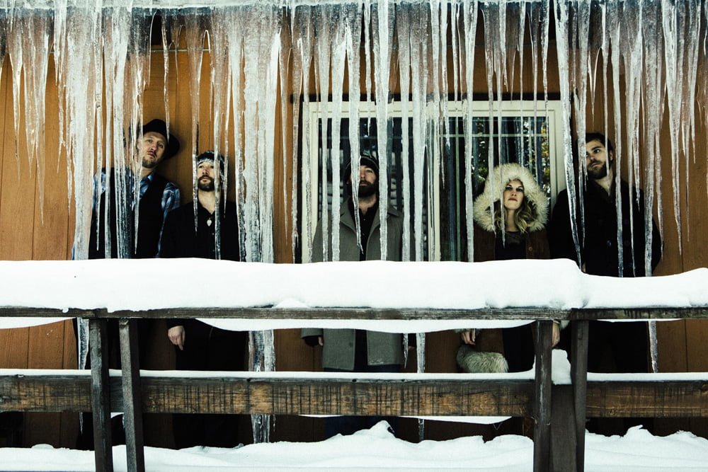 3x3: Dead Winter Carpenters on Kentucky Cabins, Diverse Cultures, and the Perfection of Neil Young