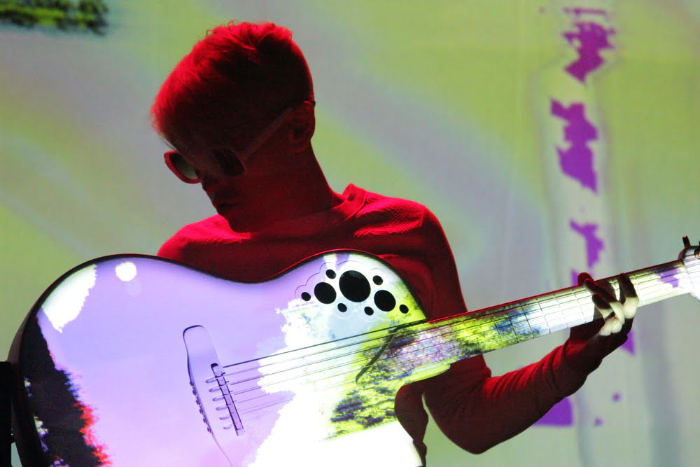 Kaki King Creates Sacred Space for Musicians with Other Cathedrals