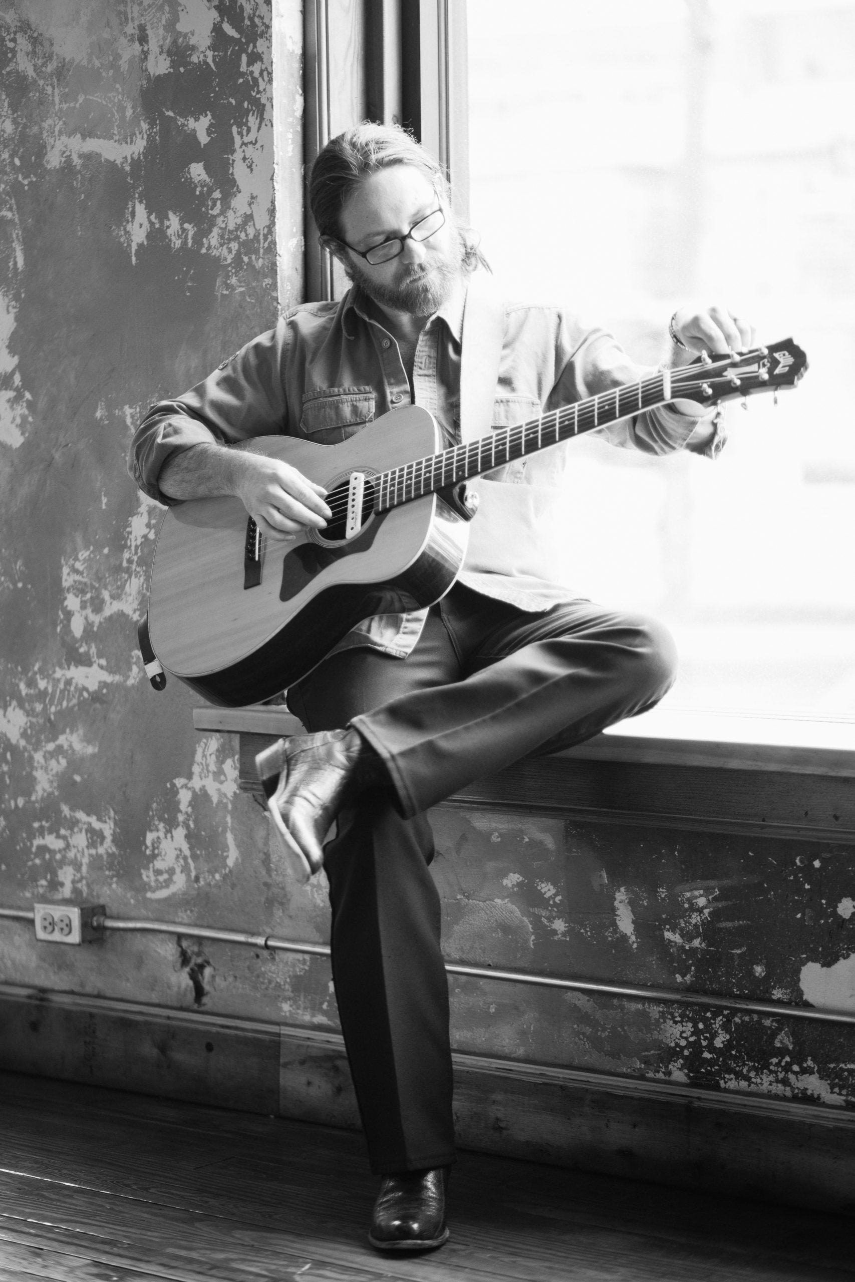 3x3: Matt Harlan on Good Hair, Highway Wind, and Essential Shoes