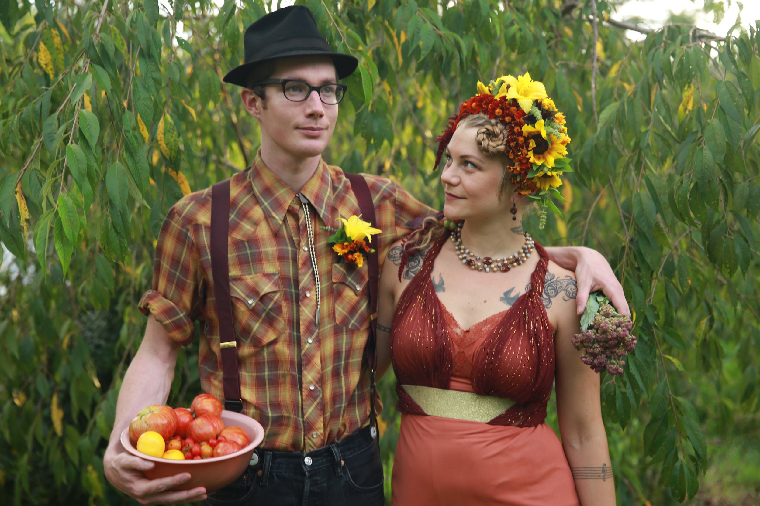 LISTEN: The Resonant Rogues, 'Can't Come In'