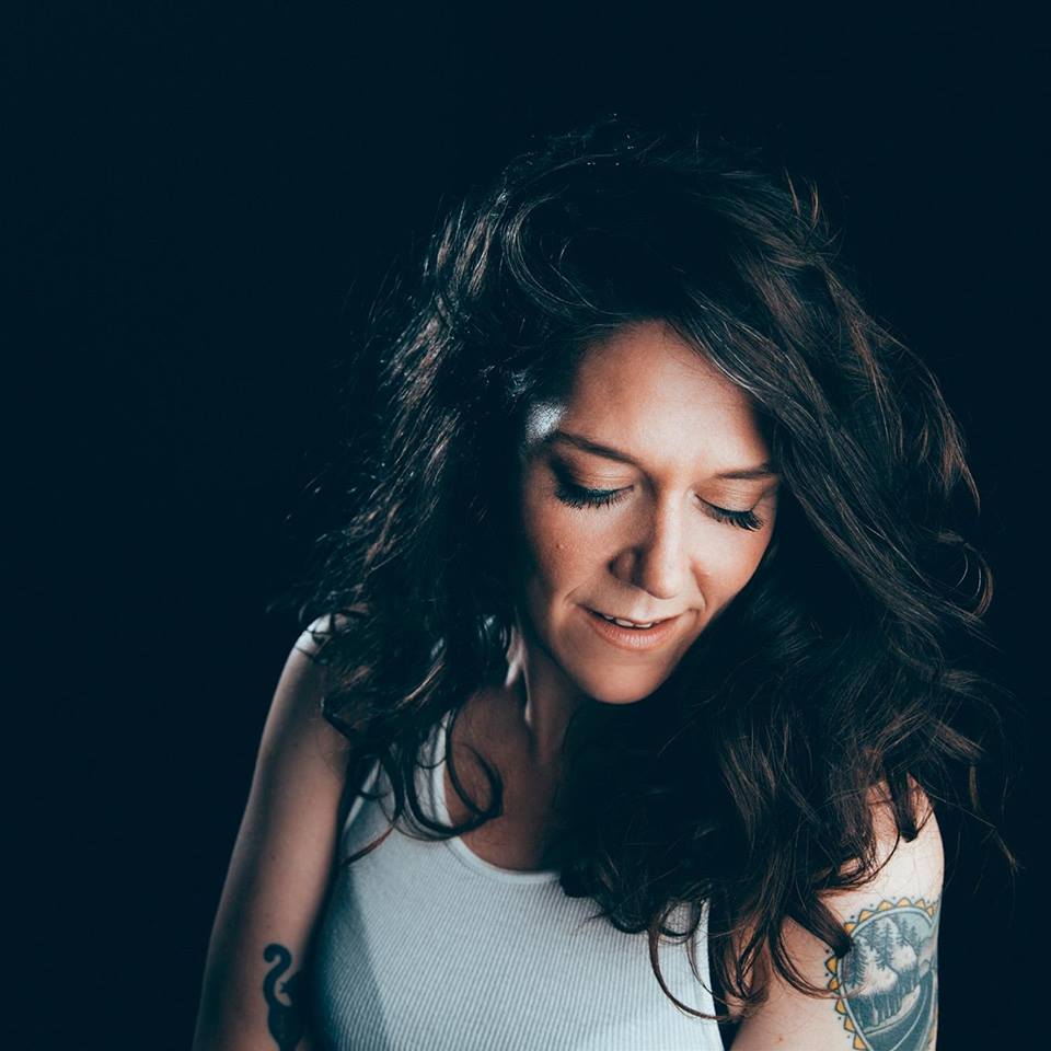 Hangin' & Sangin': Lilly Hiatt