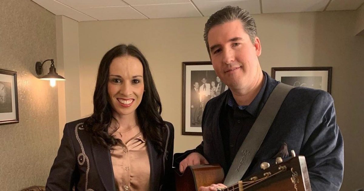 WATCH: Darin & Brooke Aldridge, 