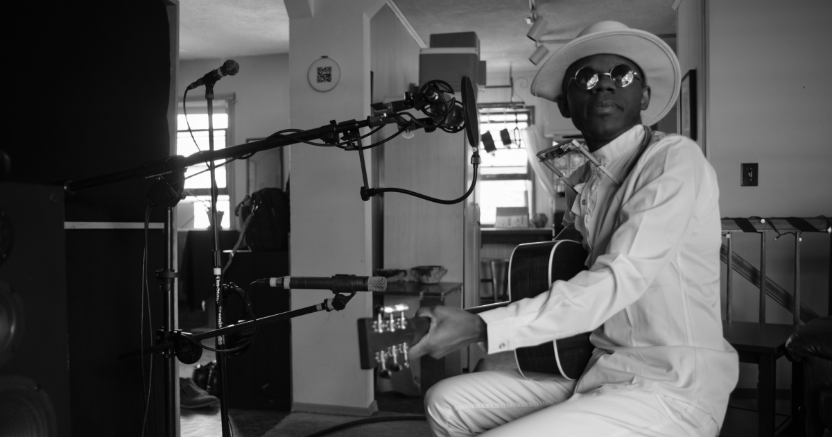 WATCH Ondara Opens the Window to Our "Isolation Blues" The Bluegrass