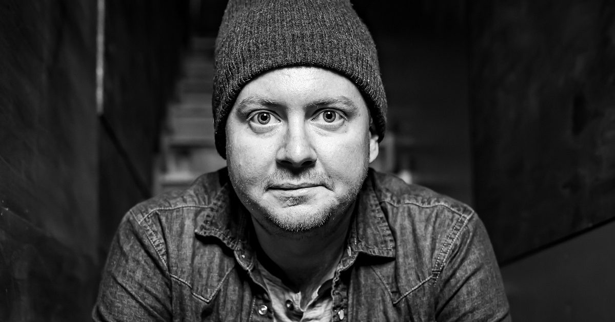 LISTEN: John Fullbright, “Crossing Over”