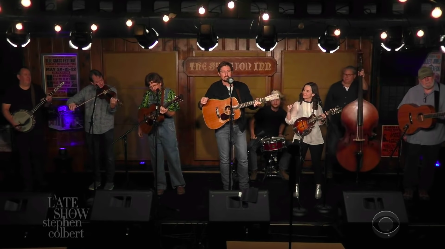 WATCH: From the Station Inn, Sturgill Simpson Cuts Grass on 'The Late Show'