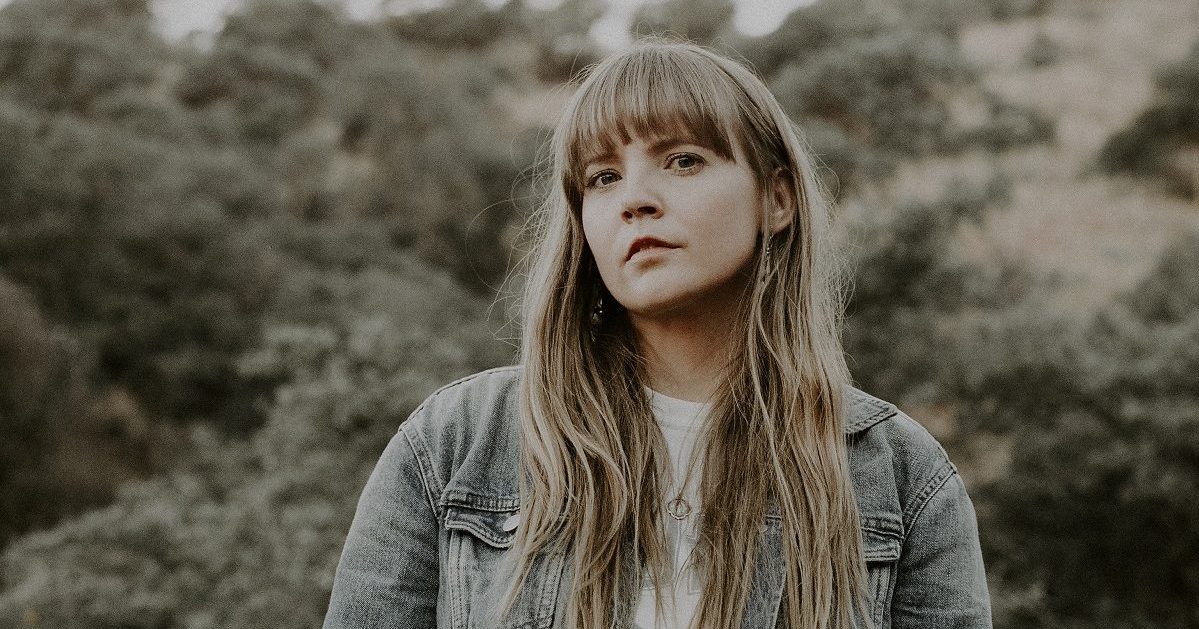 Courtney Marie Andrews Delivers 'Old Flowers' to Tiny Desk (Home) Concert