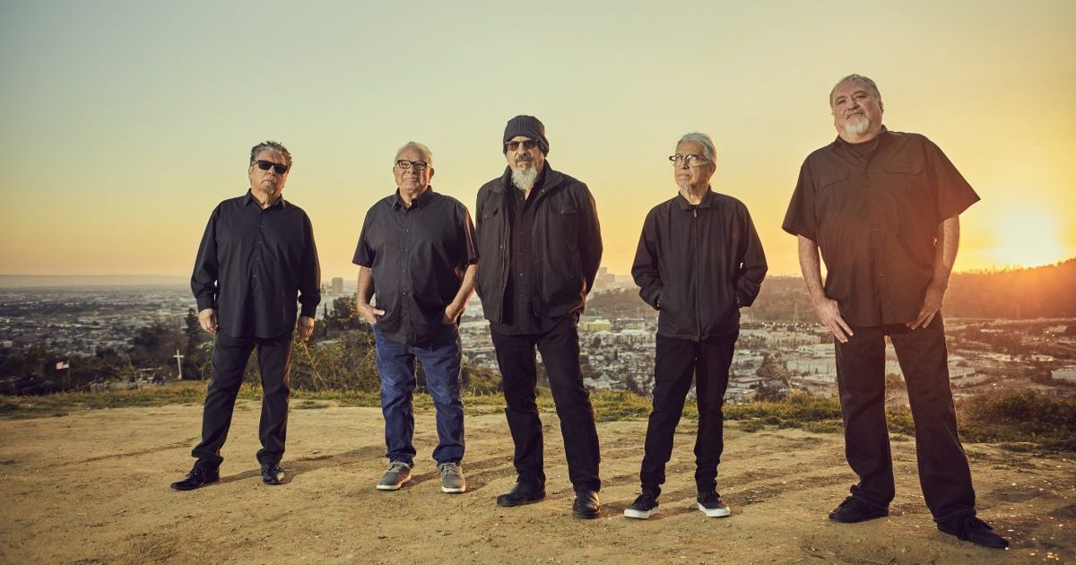 LISTEN: Los Lobos, 