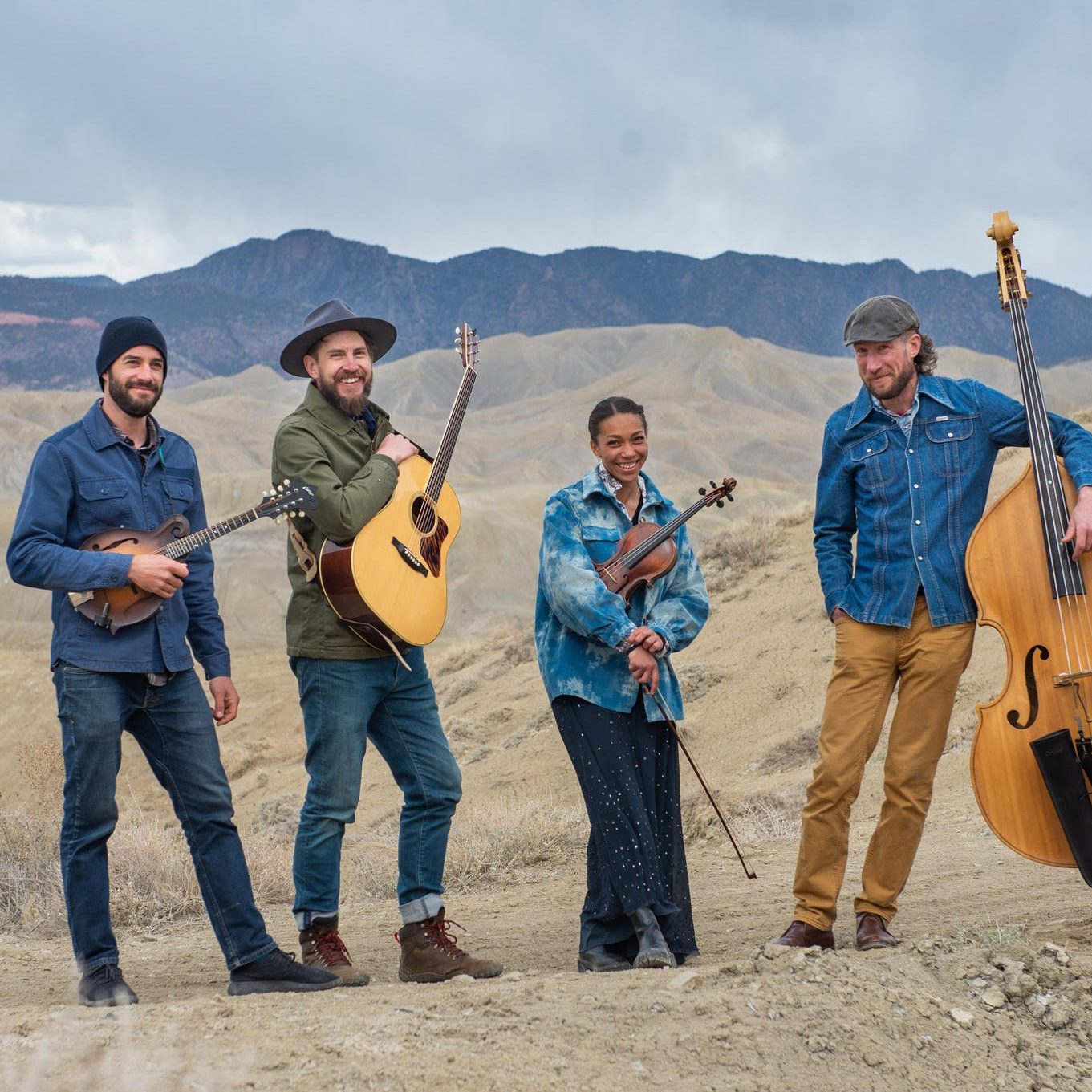 LISTEN: The Lonely Heartstring Band, 'Graceland'