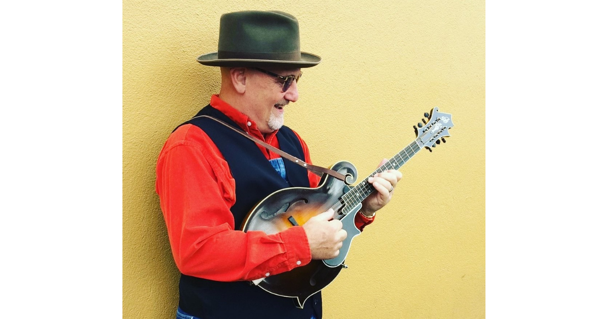 LISTEN: Mike Compton, 