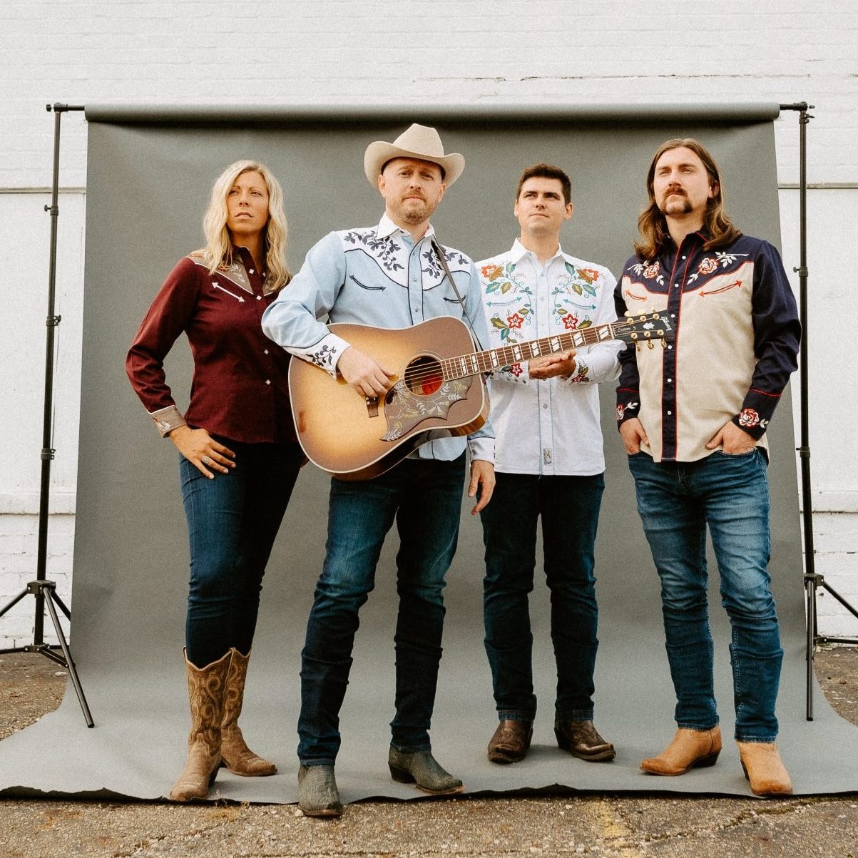 LIVE AT LUCKY BARN: William Tyler, 'Missionary Ridge'