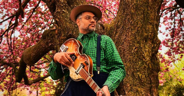 WATCH: Dom Flemons, “It’s Cold Inside”