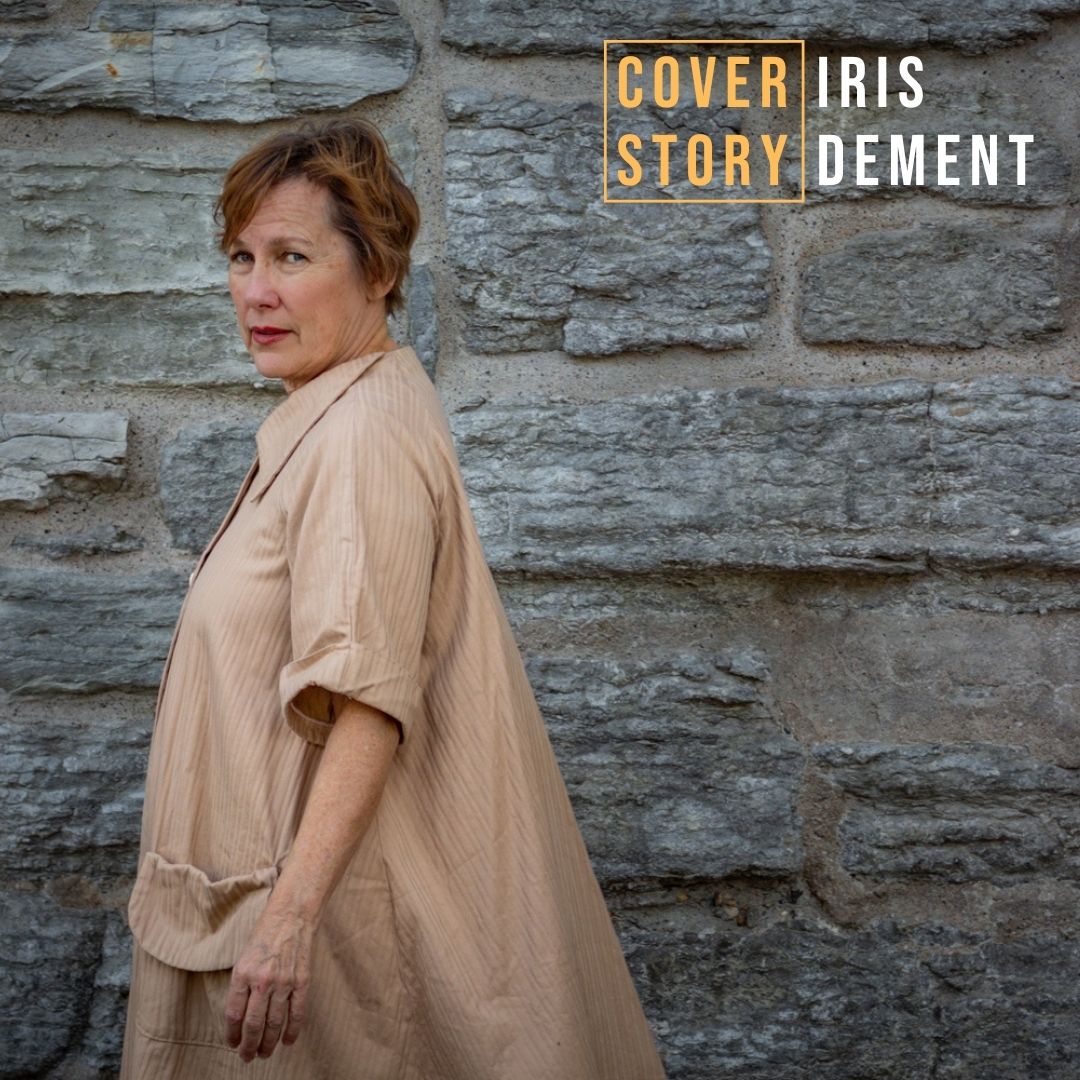 With Honesty and Openness, Iris DeMent Keeps ‘Workin’ on a World’