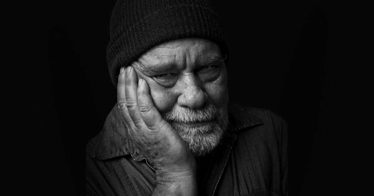 LISTEN: Jon Dee Graham, “there’s a ghost on the train”