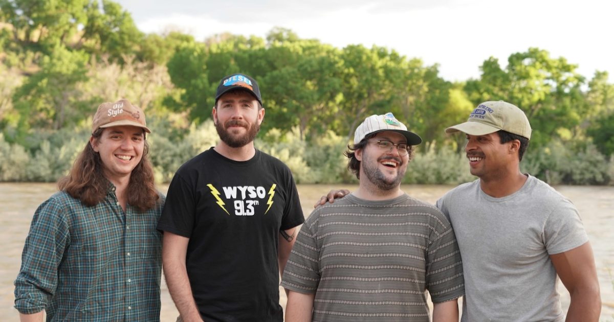 LISTEN Armchair Boogie, "Gone in a Day" The Bluegrass Situation