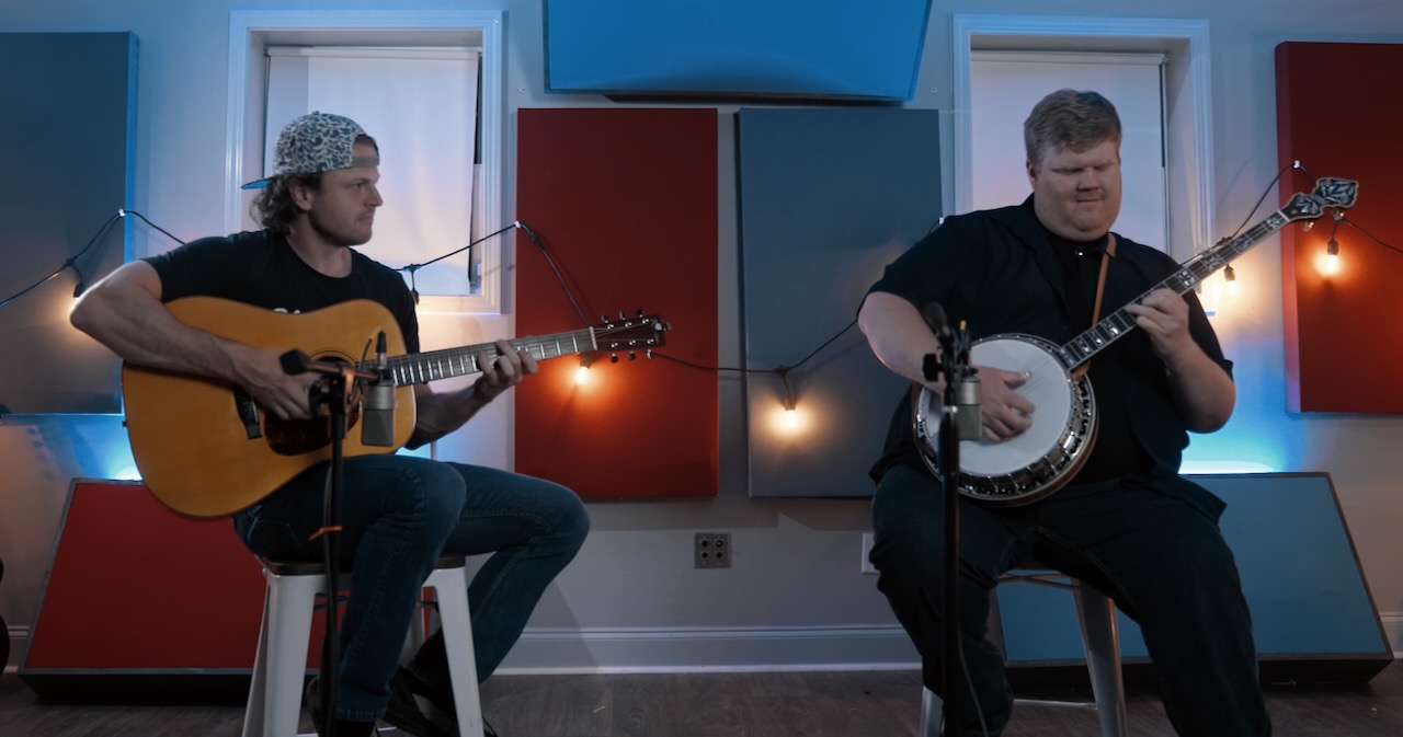 WATCH: Steven Moore & Jed Clark, “New Camptown Races”