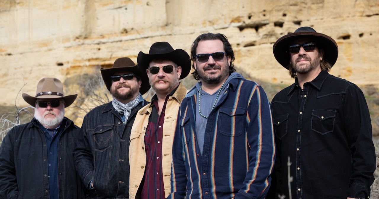 WATCH: Reckless Kelly Go Behind the Scenes of “What’s Left of My Heart” Video