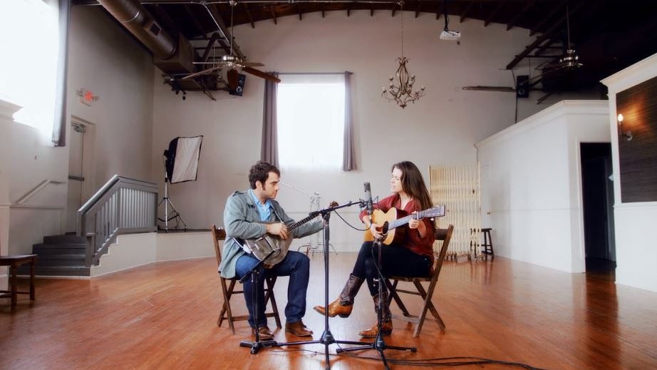 Sitch Sessions: Caitlin Canty & Noam Pikelny, “I Want to Be With You Always”
