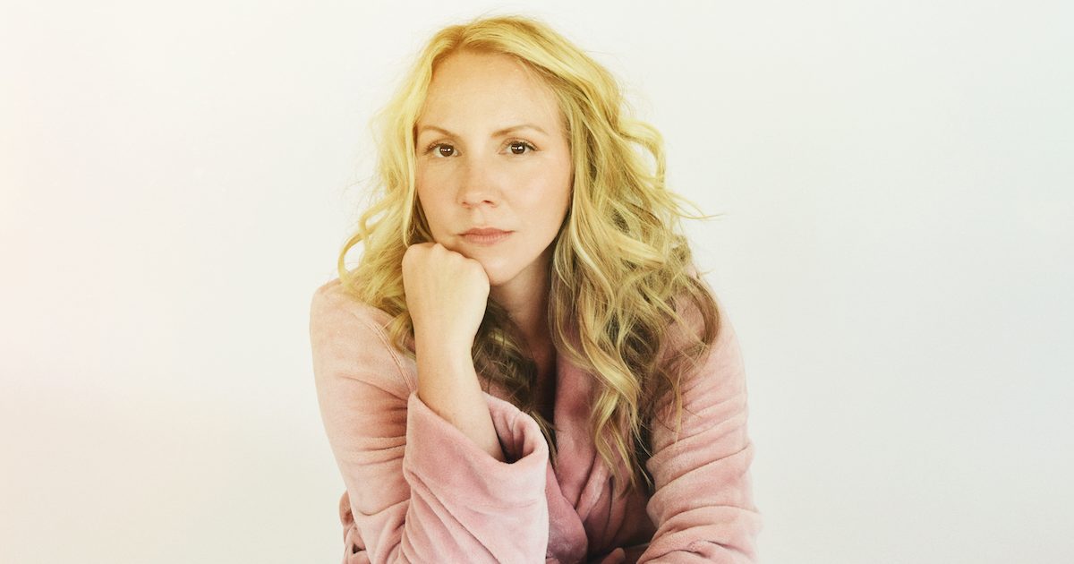 LISTEN: Mary Bragg, “Panorama”