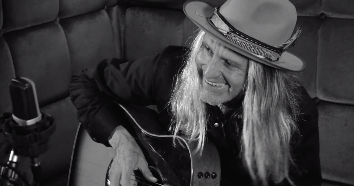 WATCH: Steve Poltz, “It’s Baseball Season” (Sixthman Sessions + BGS)