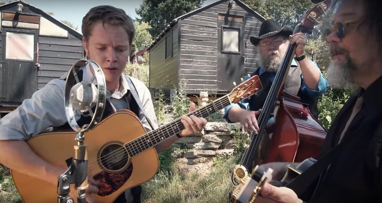Sitch Session: Billy Strings & Don Julin, ‘Meet Me at the Creek’