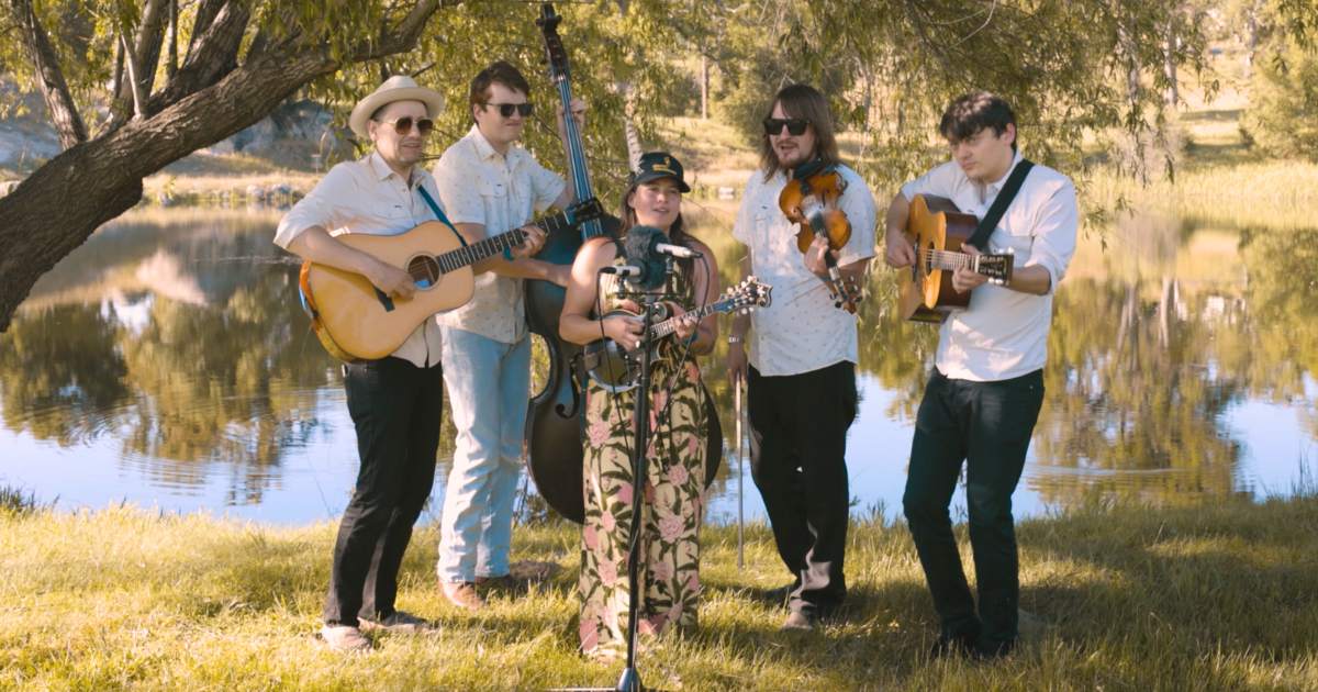 Sierragrass Sessions:  AJ Lee & Blue Summit