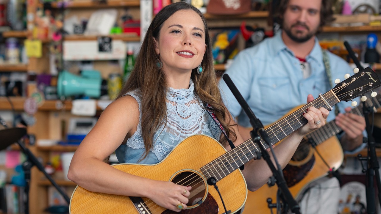 Sierra Hull, Her Mandolin, and Her Band Blow Away NPR’s Tiny Desk