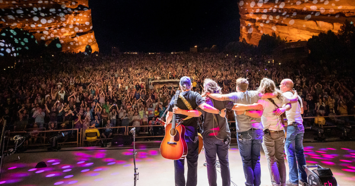 25 Years of Greensky Bluegrass Connecting the Dots