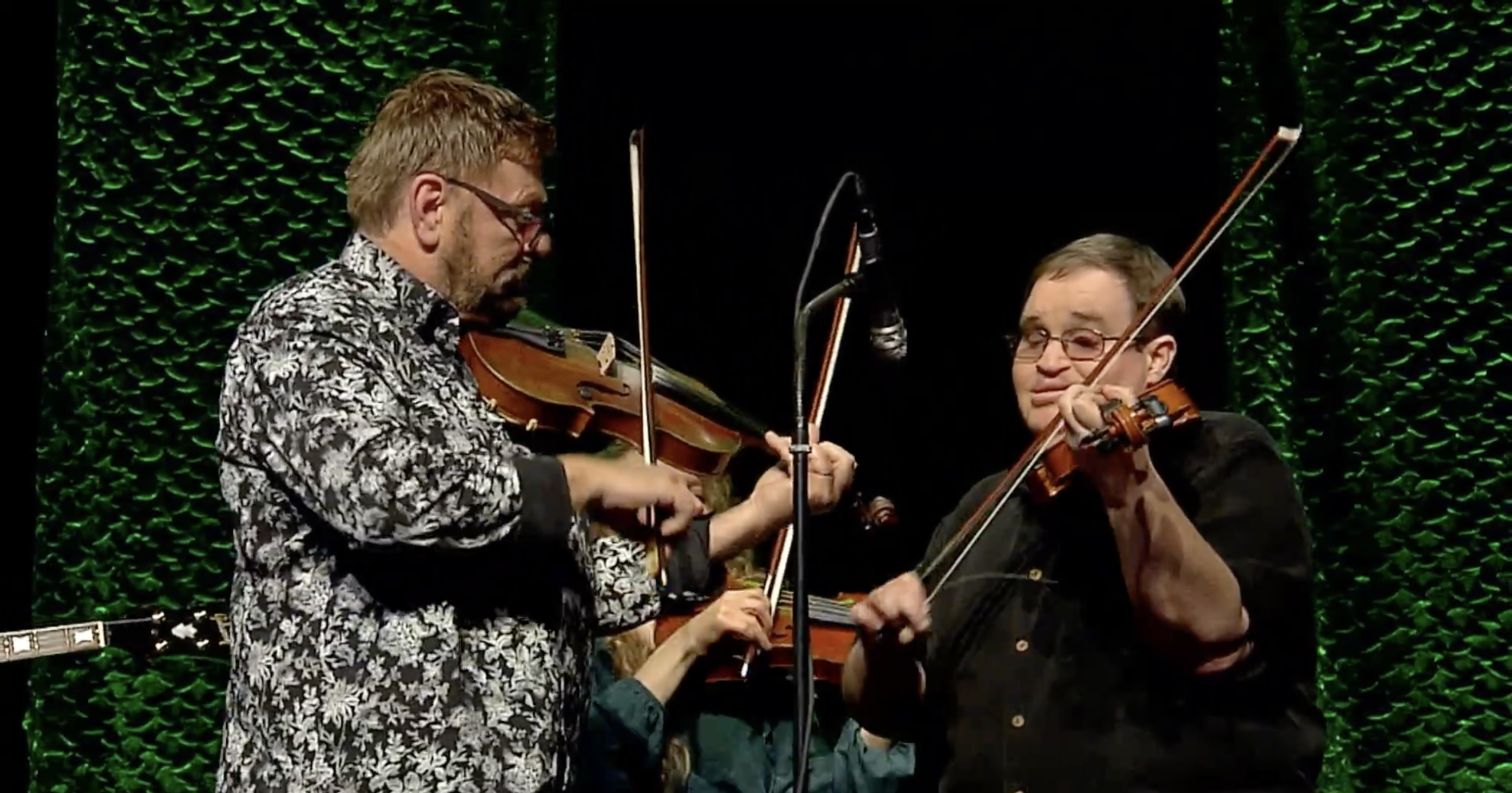 Watch Ron Stewart and Michael Cleveland Perform “Roanoke”