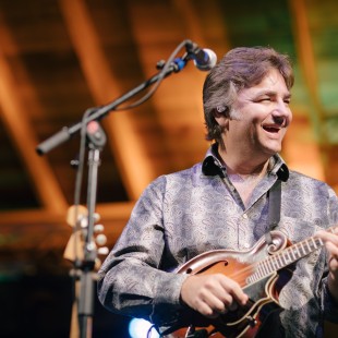 Just like his dad, Ronnie McCoury emanates joy on stage.
