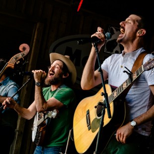 The Avett Brothers sing it out