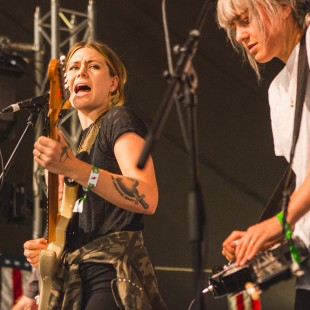 Shreddin' blues sisters Larkin Poe take the Black Deer stage.