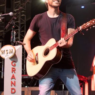 Morgan Evans.