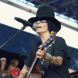 Linda Perry joined The Collaboration as well. Can you guess what she sang?
