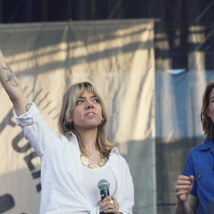 Alynda Segarra (of Hurray for the Riff Raff) with Brandi Carlile