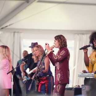 The Highwomen and special guest, Sheryl Crow.