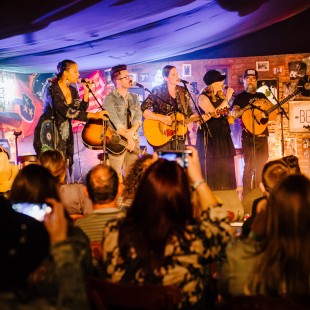 From left to right: Rhiannon Giddens, Sean McConnell, Rose Cousins, Jessica Mitchell, and Matt the Electrician. The BGS Songwriters Parlour.