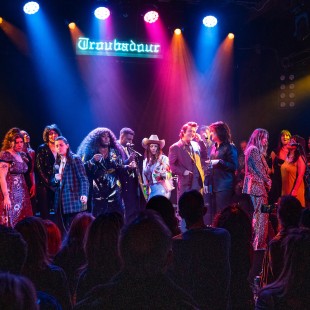 The grand finale of the AmericanaFest Pre-Grammy Salute to Lucinda Williams.