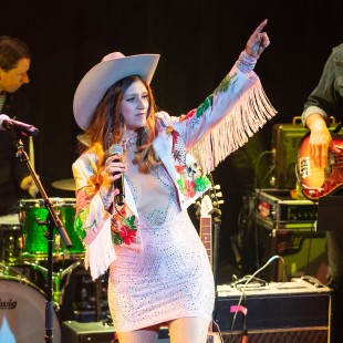 Sierra Ferrell at the AmericanaFest Pre-Grammy Salute to Lucinda Williams.