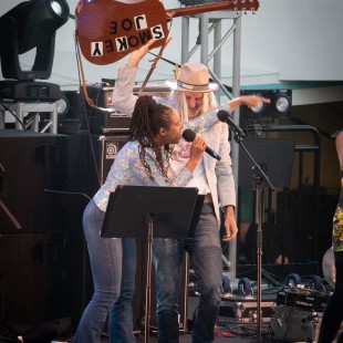 Allison Russell and Steve Poltz at BGS' Party On, Garth