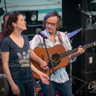 Caitlin Canty and Jeff Hanna at BGS' Party On, Garth