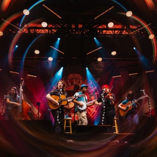 Della Mae performed a main stage set at Earl Scruggs Music Festival. Photo by Cora Wagoner.