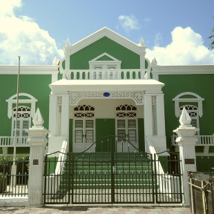 A scene from Oranjestad, Aruba, one of two tropical ports visited during Cayamo's Journey Through Song.