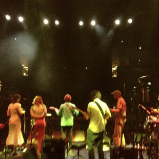 Mipso joined by special guests during the BGS Nightcap.