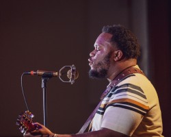 Jontavious Willis sings during his set at FWAAMFest 2024.