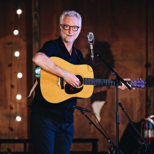 Billy Bragg takes the stage during A Bluegrass Situation. By Nina Westervelt.