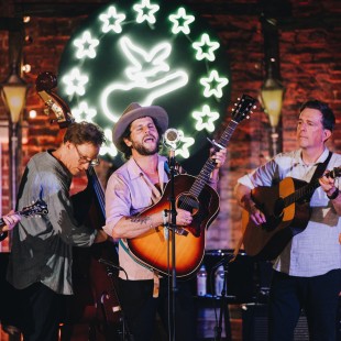 A longtime friend of BGS, Langhorne Slim was on hand for our A Bluegrass Situation after show. By Nina Westervelt.