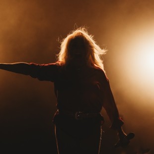 Tanya Tucker brought down the house with her Sunday night set on the Flint Hill Stage. Photo by Cora Wagoner.