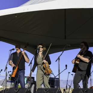 Becky Buller and her excellent band perform 'Jubilee.'
