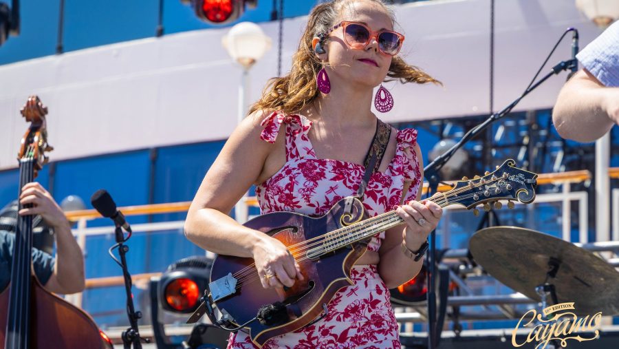 Sierra Hull performs on the pool deck.